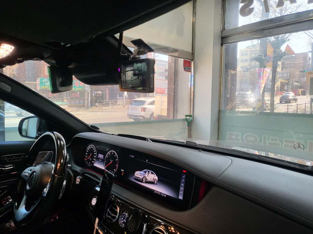 장착 위치
